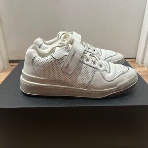 Saint Laurent SL24- leather sneakers